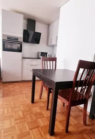 Amana 로이틀링겐